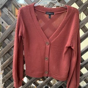 Adorable long sleeve Top